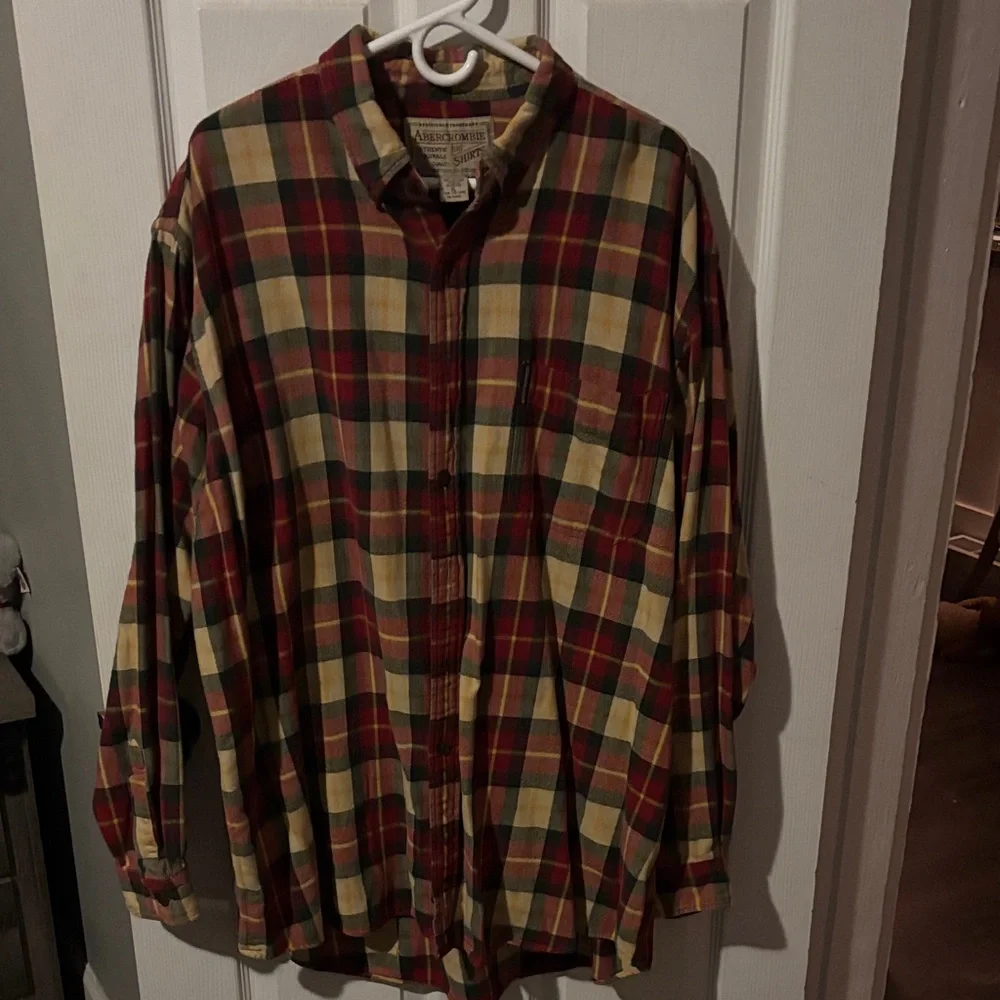 Abercrombie & Fitch Red and Yellow Plaid Casual Button Down Shirt - Picture 2 of 4
